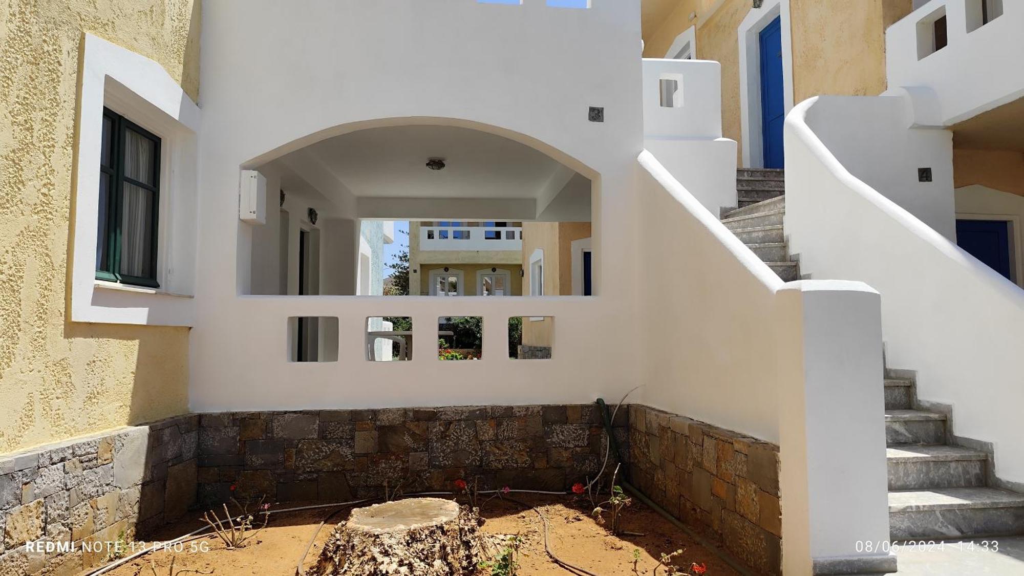 Niros Beachfront Aparthotel Kokkini Hani Екстериор снимка