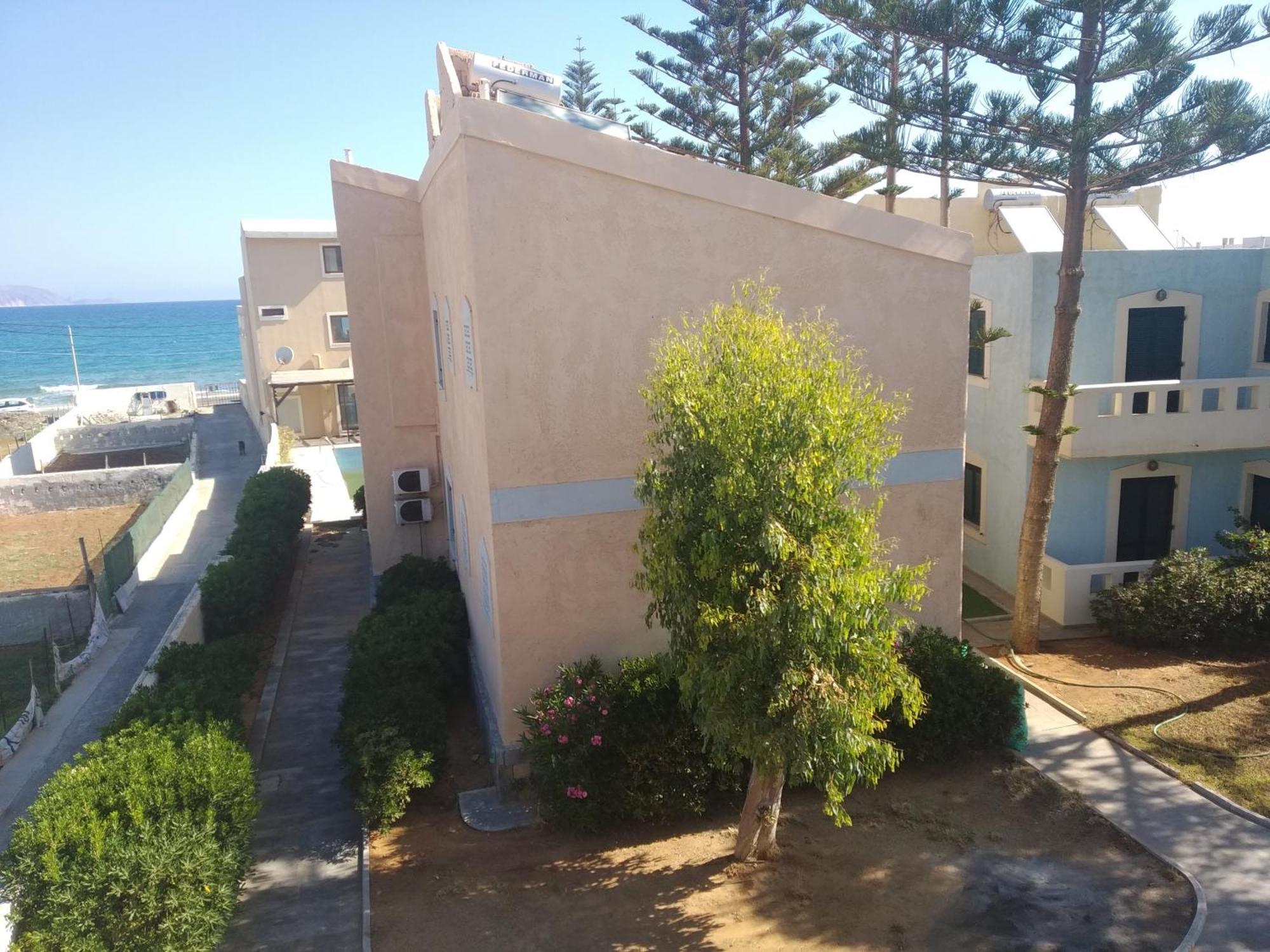 Niros Beachfront Aparthotel Kokkini Hani Екстериор снимка