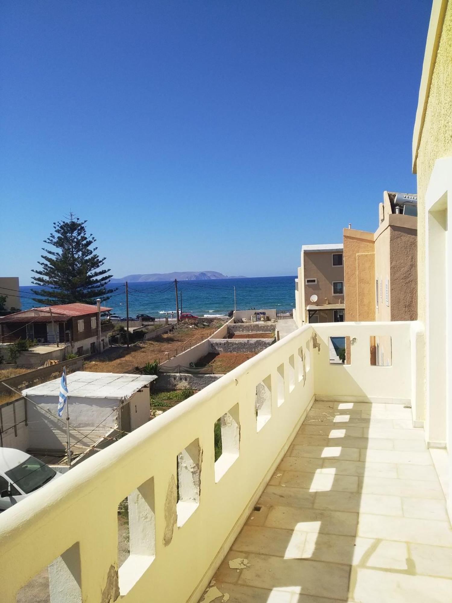 Niros Beachfront Aparthotel Kokkini Hani Екстериор снимка